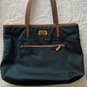 Michael Kors tote